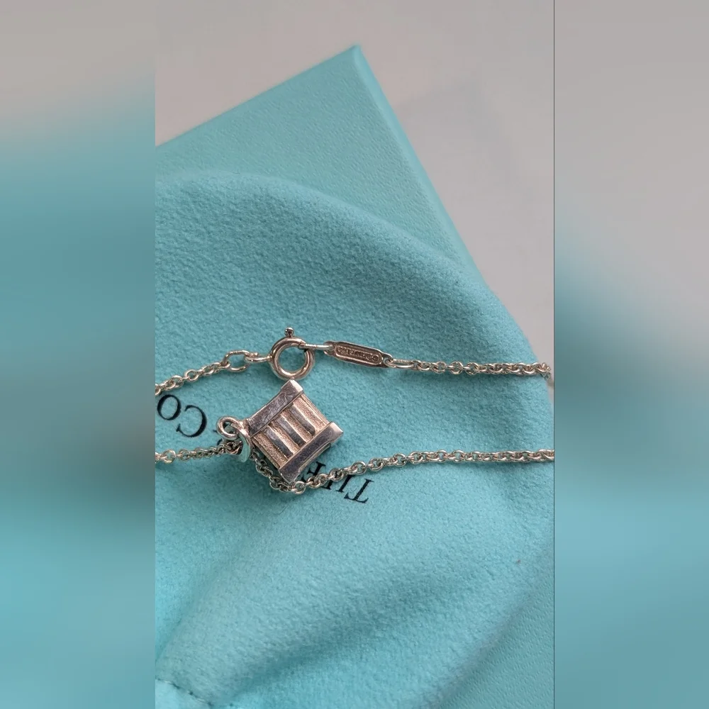 Tiffany & Co Silver LARGE Atlas Roman Numeral Cube Pendant Necklace - Picture 5 of 7